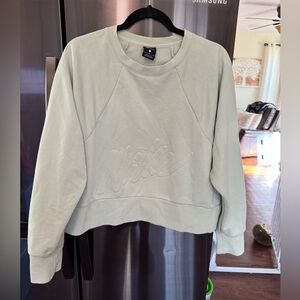 (L) Nike Cropped sweatshirt